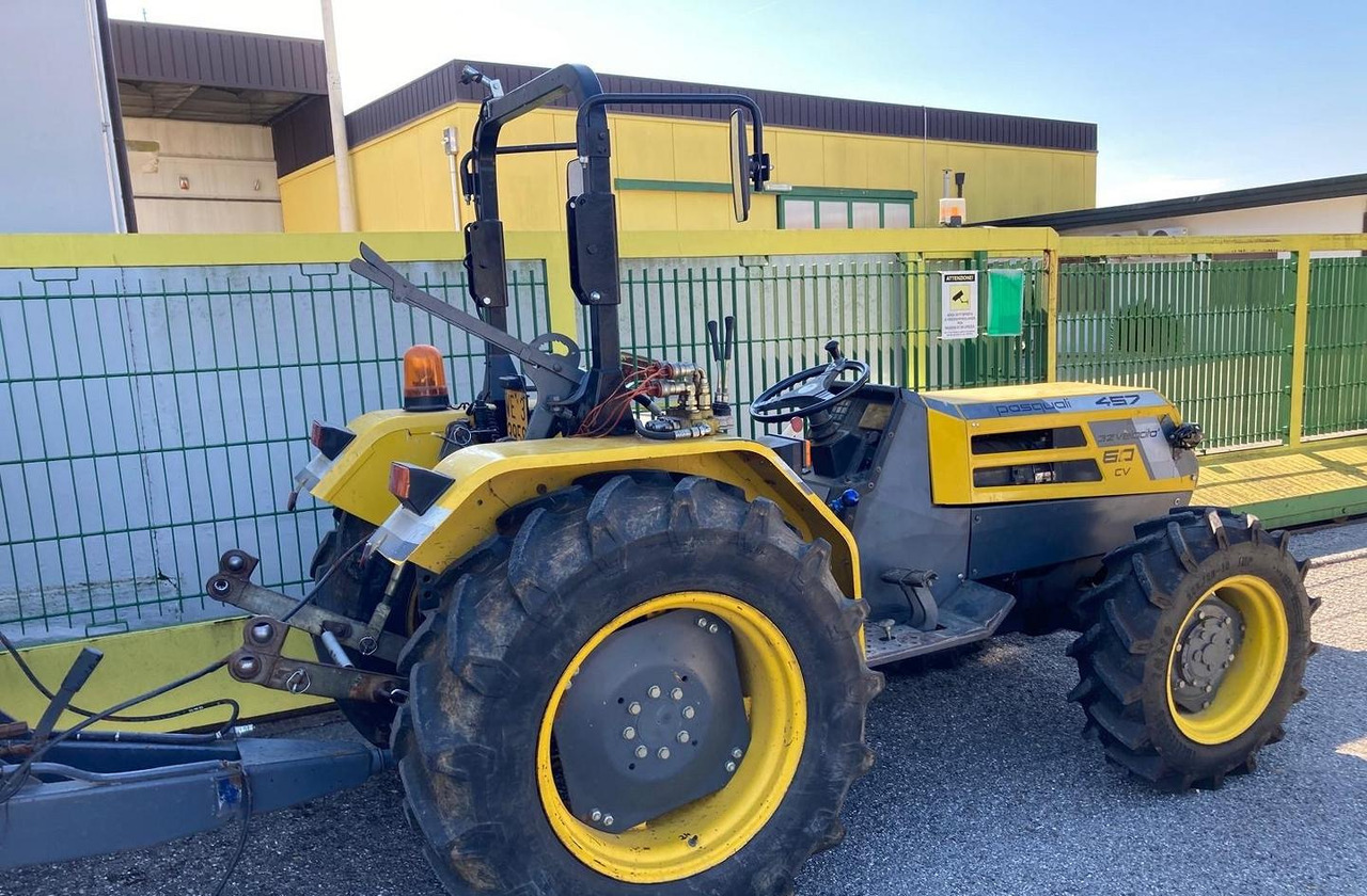 Trattore Pasquali 457 4RM - Traktor: das Bild 2 Trattore Pasquali 457 4RM - Traktor: das Bild 2