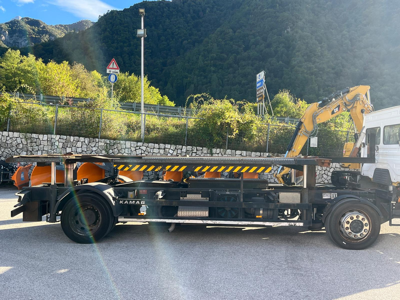 MERCEDES-BENZ KAMAG - Containerwagen/ Wechselfahrgestell LKW: das Bild 5 MERCEDES-BENZ KAMAG - Containerwagen/ Wechselfahrgestell LKW: das Bild 5