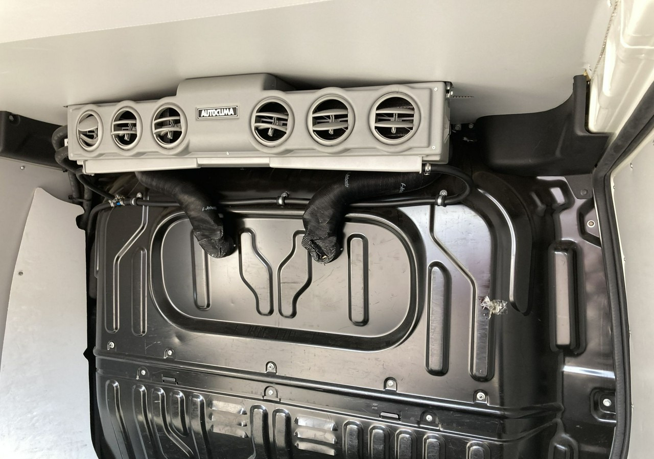 Kastenwagen Fiat Doblo Fiat Doblo 1,3 jtd ECO Flex chłodnia do leków 2013: das Bild 8 Kastenwagen Fiat Doblo Fiat Doblo 1,3 jtd ECO Flex chłodnia do leków 2013: das Bild 8