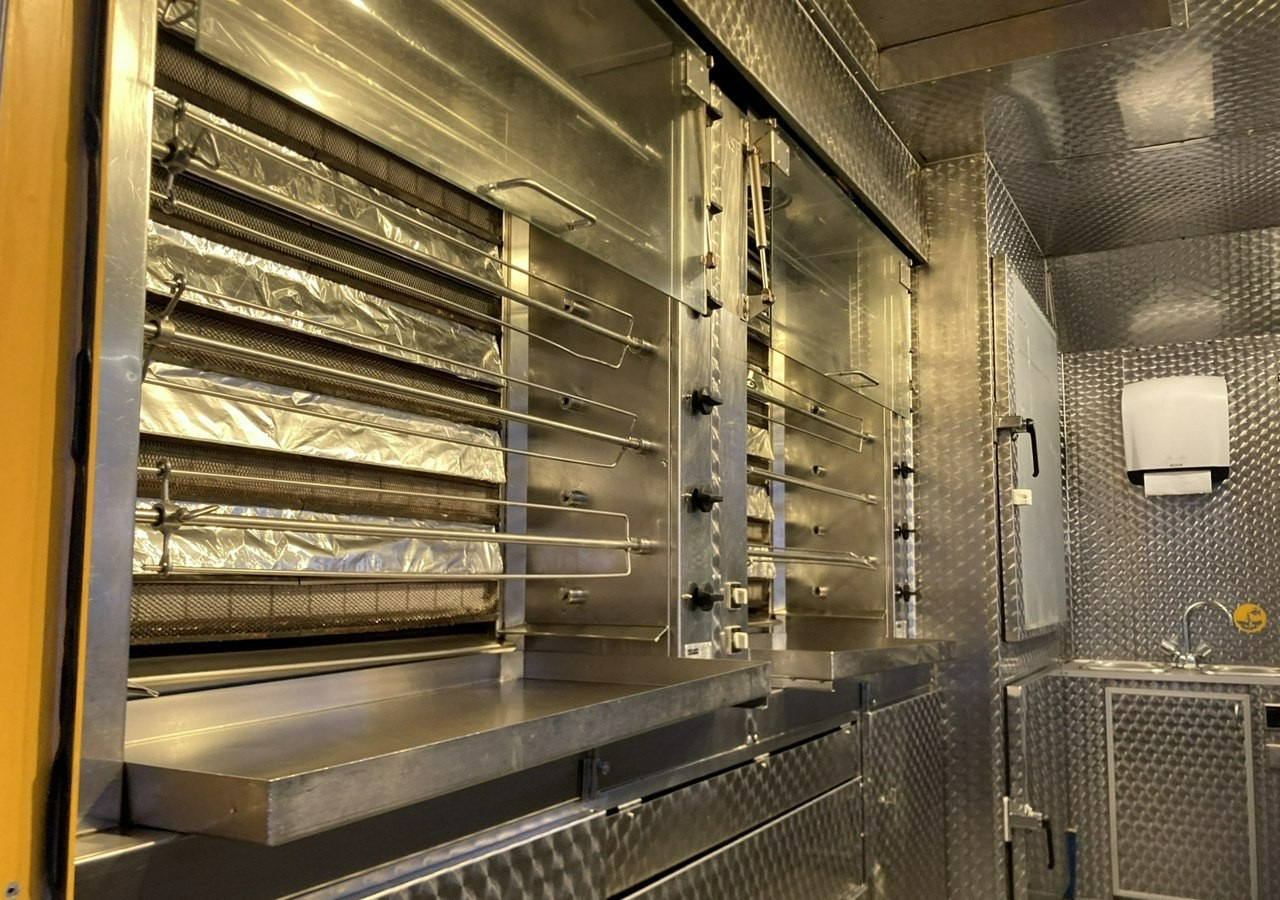 Fiat Ducato Autosklep Autogrill Gastronomiczny Food Truck Foodtruck sklep bar20 - Verkaufsfahrzeug: das Bild 4 Fiat Ducato Autosklep Autogrill Gastronomiczny Food Truck Foodtruck sklep bar20 - Verkaufsfahrzeug: das Bild 4