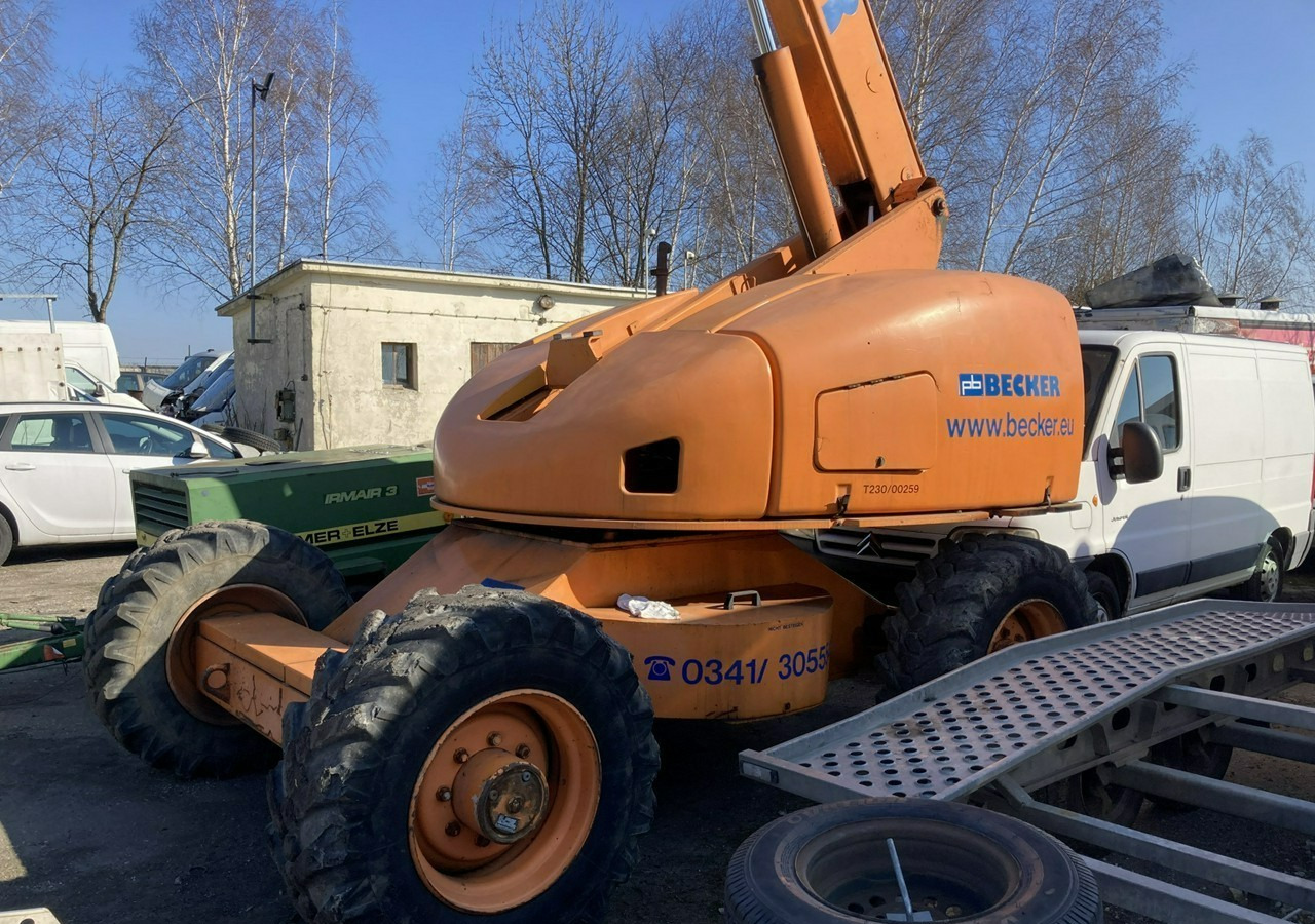 Teleskopbühne Inna Inny Podnośnik koszowy Haulotte H23 zwyżka 4x4 12082 mg 23 metrów: das Bild 14