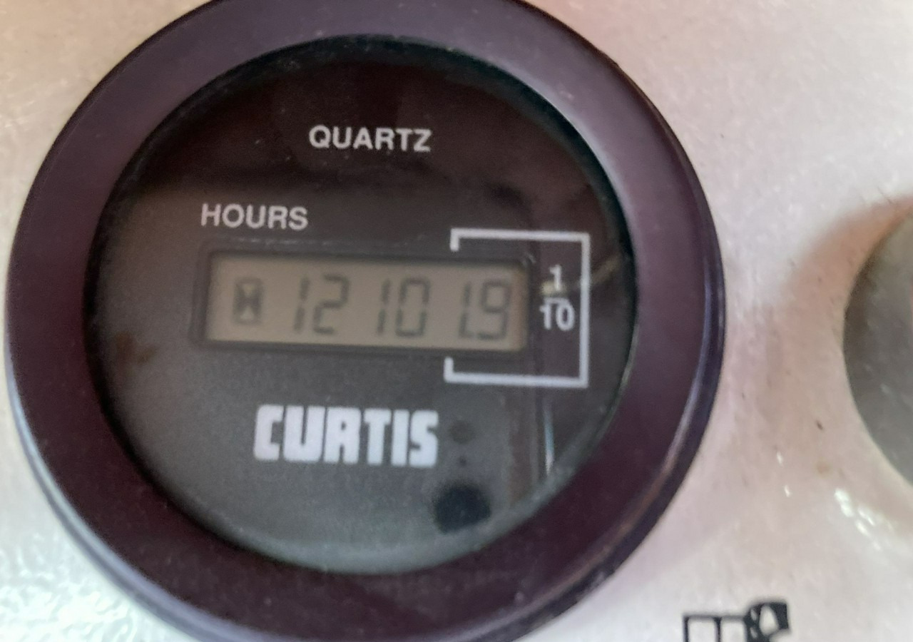 Teleskopbühne Inna Inny Podnośnik koszowy Haulotte H23 zwyżka 4x4 12082 mg 23 metrów: das Bild 15