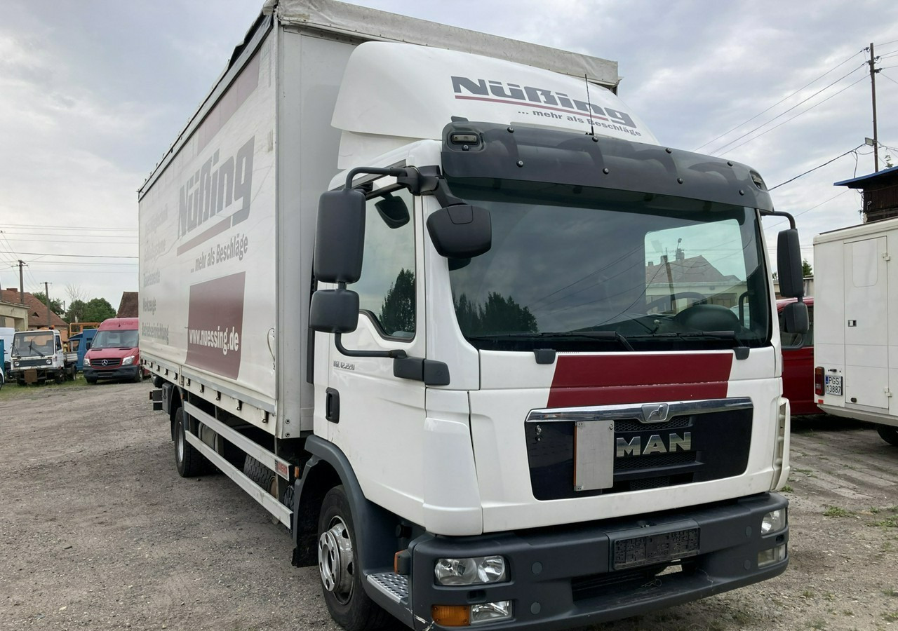 MAN Inny MAN MAN TGL 12.220 Skrzynia firana Plandeka hydro klapa 2014 - Transporter mit Plane: das Bild 5 MAN Inny MAN MAN TGL 12.220 Skrzynia firana Plandeka hydro klapa 2014 - Transporter mit Plane: das Bild 5
