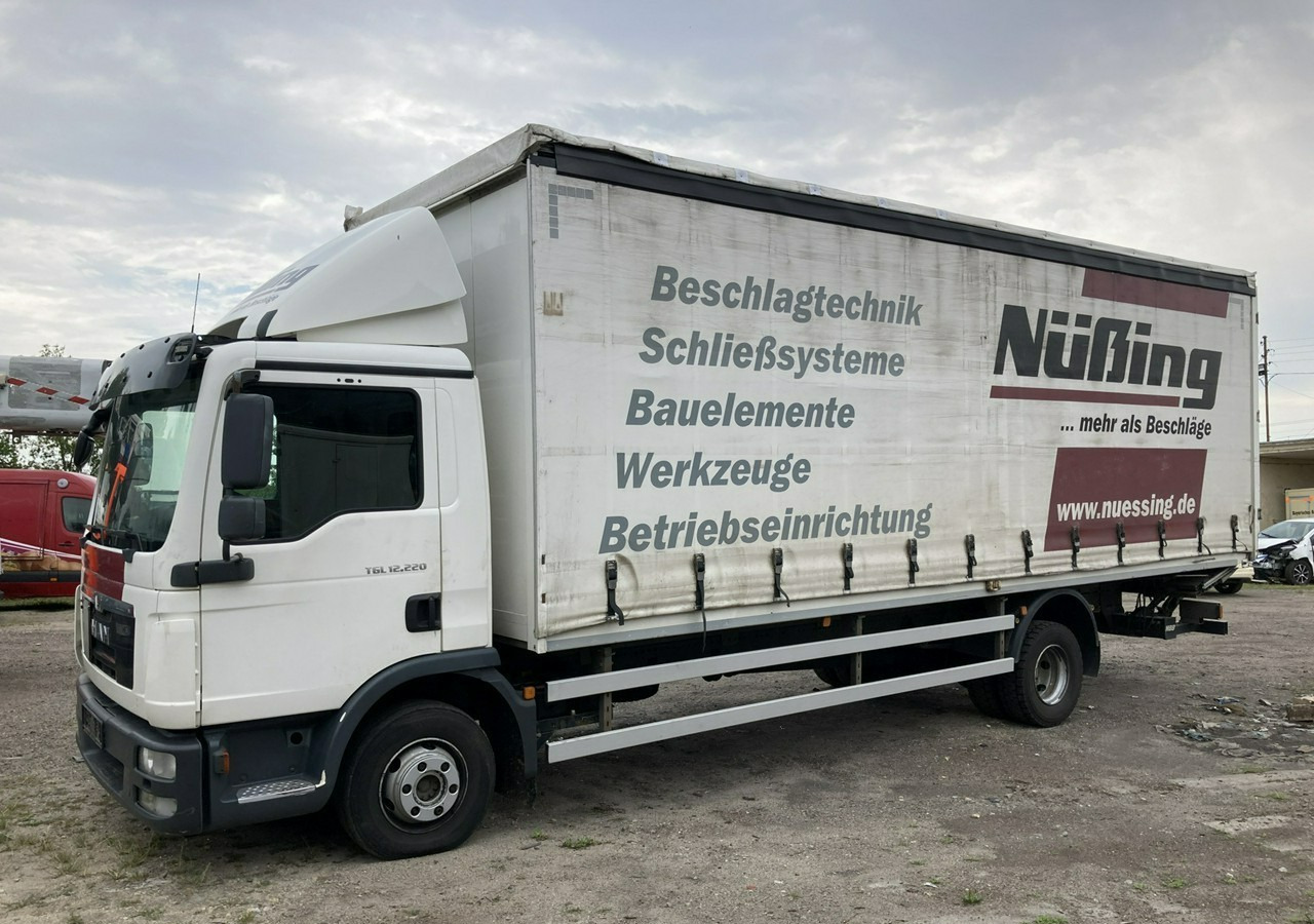 MAN Inny MAN MAN TGL 12.220 Skrzynia firana Plandeka hydro klapa 2014 - Transporter mit Plane: das Bild 4 MAN Inny MAN MAN TGL 12.220 Skrzynia firana Plandeka hydro klapa 2014 - Transporter mit Plane: das Bild 4