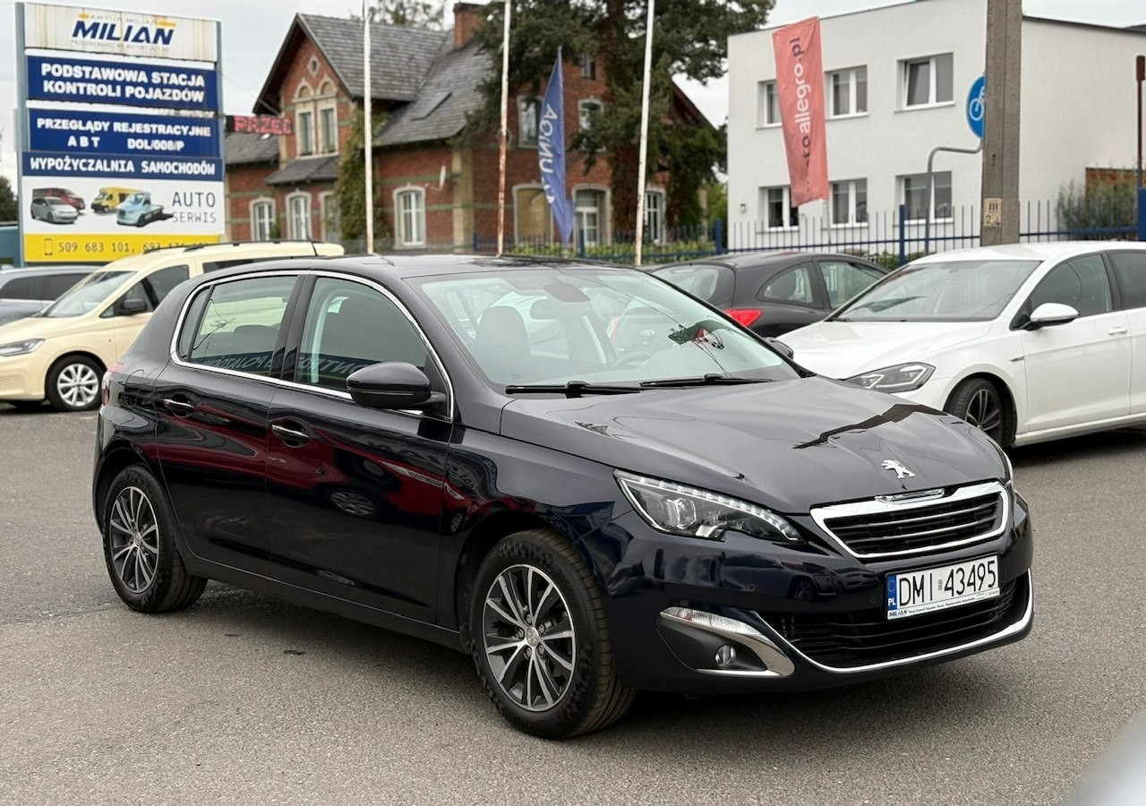 Peugeot 308 II Peugeot 308 HB 1.6HDI 85tkm FullLed Navi Klima 2016 - Schrägheck: das Bild 1 Peugeot 308 II Peugeot 308 HB 1.6HDI 85tkm FullLed Navi Klima 2016 - Schrägheck: das Bild 1