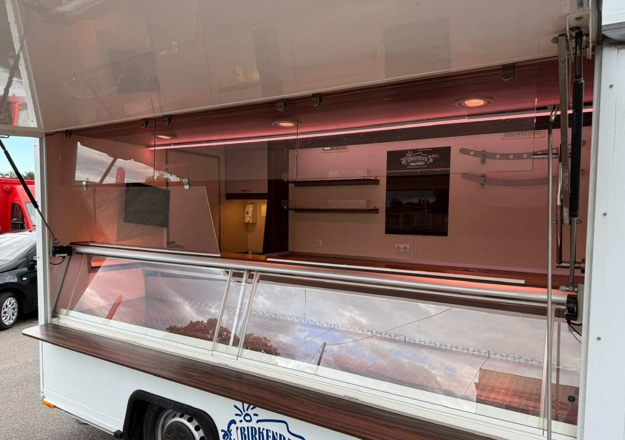 Renault Master Autosklep wędlin Gastronomiczny Food Truck Foodtruck Sklep Solar 20 - Verkaufsfahrzeug: das Bild 4 Renault Master Autosklep wędlin Gastronomiczny Food Truck Foodtruck Sklep Solar 20 - Verkaufsfahrzeug: das Bild 4