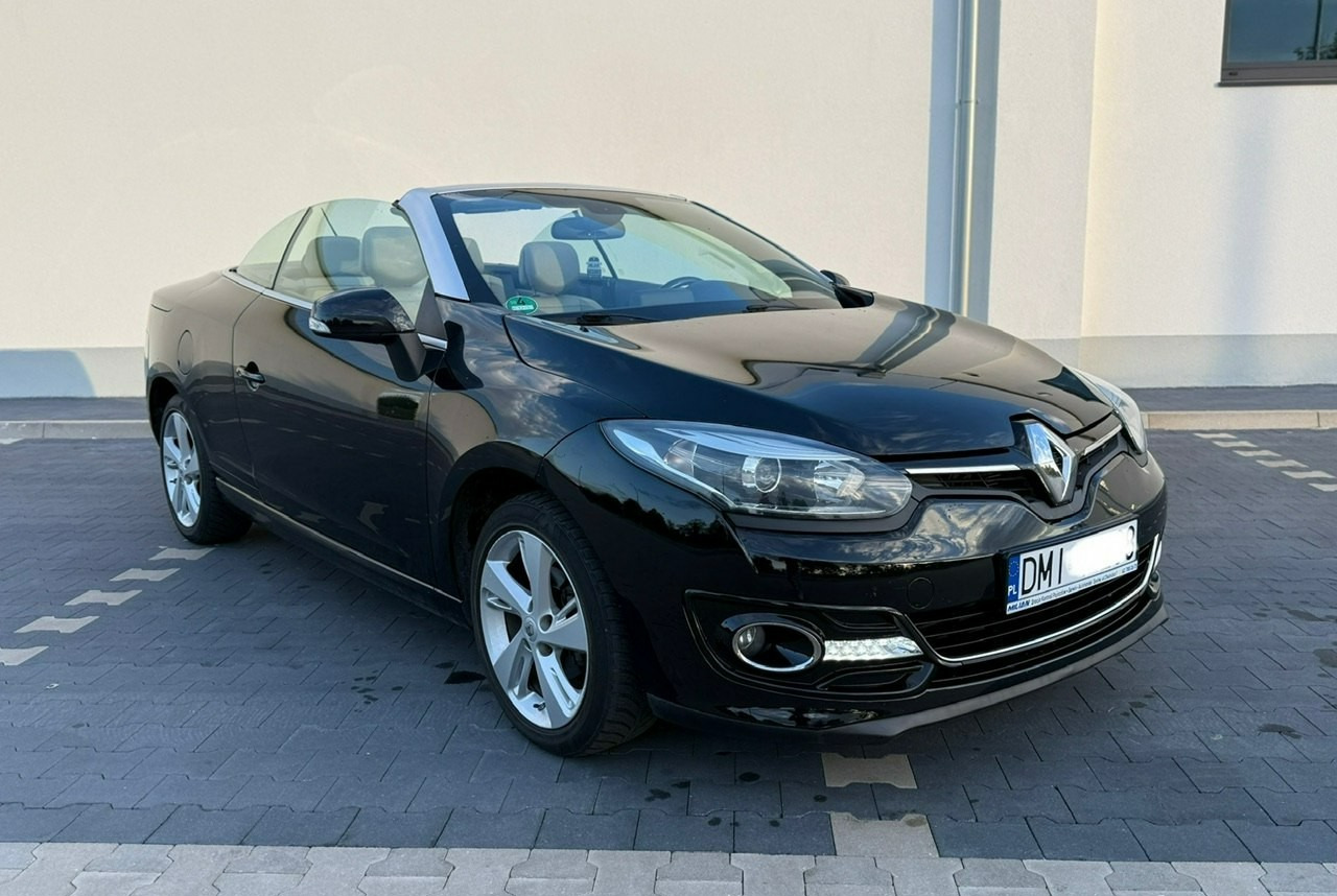 Renault Megane III Cabrio LIFT III 1.2 TCE 131 Skóra Led Navi PDC Bogate wyposażenie 20 - Cabrio: das Bild 1 Renault Megane III Cabrio LIFT III 1.2 TCE 131 Skóra Led Navi PDC Bogate wyposażenie 20 - Cabrio: das Bild 1