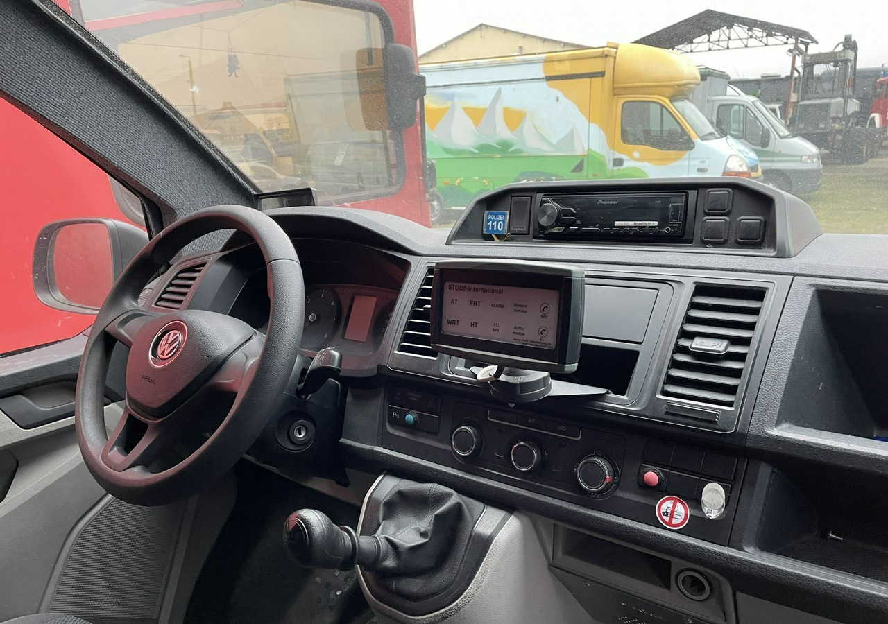 Geldtransporter Volkswagen Transporter T6 Transporter Bankowóz kuloodporny opanceżony Model 2018: das Bild 6