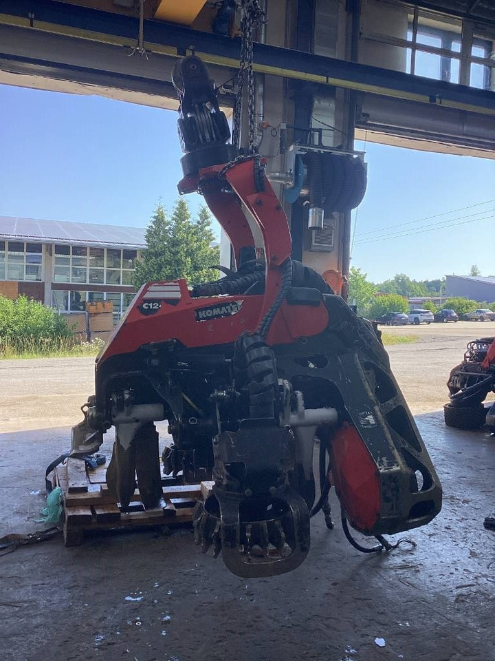 Komatsu C124 - Fällgreifer: das Bild 2 Komatsu C124 - Fällgreifer: das Bild 2