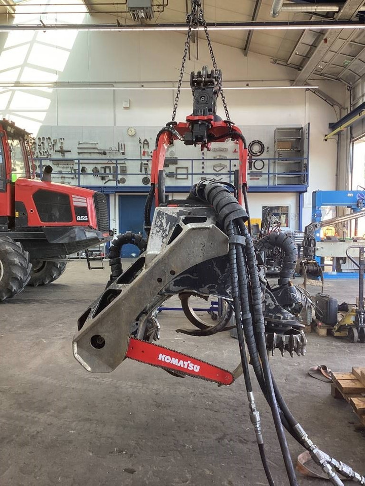 Komatsu C124 - Fällgreifer: das Bild 4 Komatsu C124 - Fällgreifer: das Bild 4