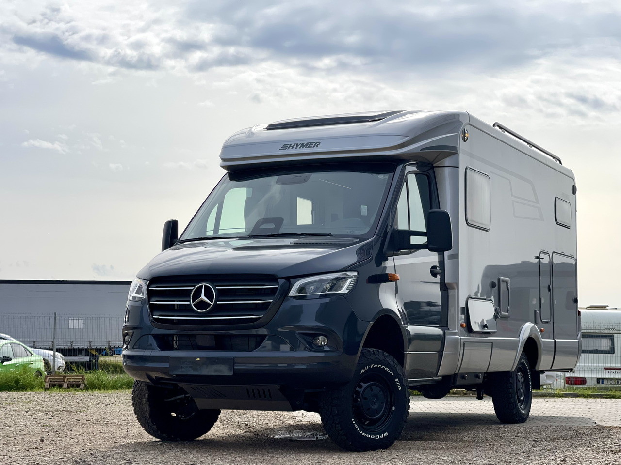 HYMER / ERIBA MLT 580 4x4 - Teilintegriertes Wohnmobil: das Bild 2 HYMER / ERIBA MLT 580 4x4 - Teilintegriertes Wohnmobil: das Bild 2