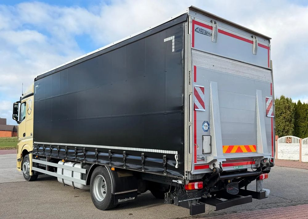 Mercedes-Benz ACTROS 1846 / FIRANKA / WINDA / 18 EUROPALET / AUTOMAT / Z NIEMIEC / 2019 / PRZEBIEG 370 TYŚ KM - Plane LKW: das Bild 4 Mercedes-Benz ACTROS 1846 / FIRANKA / WINDA / 18 EUROPALET / AUTOMAT / Z NIEMIEC / 2019 / PRZEBIEG 370 TYŚ KM - Plane LKW: das Bild 4