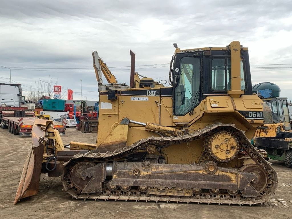 CAT D 6 M XL - Bulldozer/ Planierraupe: das Bild 2 CAT D 6 M XL - Bulldozer/ Planierraupe: das Bild 2