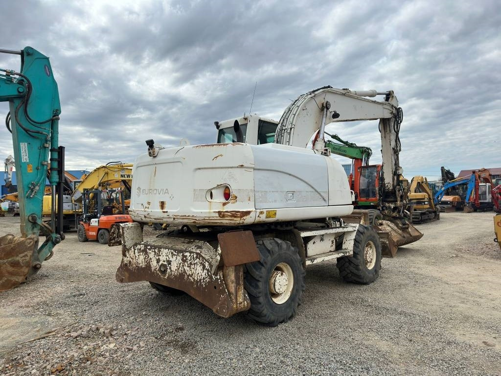 Mobilbagger CAT M 316 D: das Bild 6