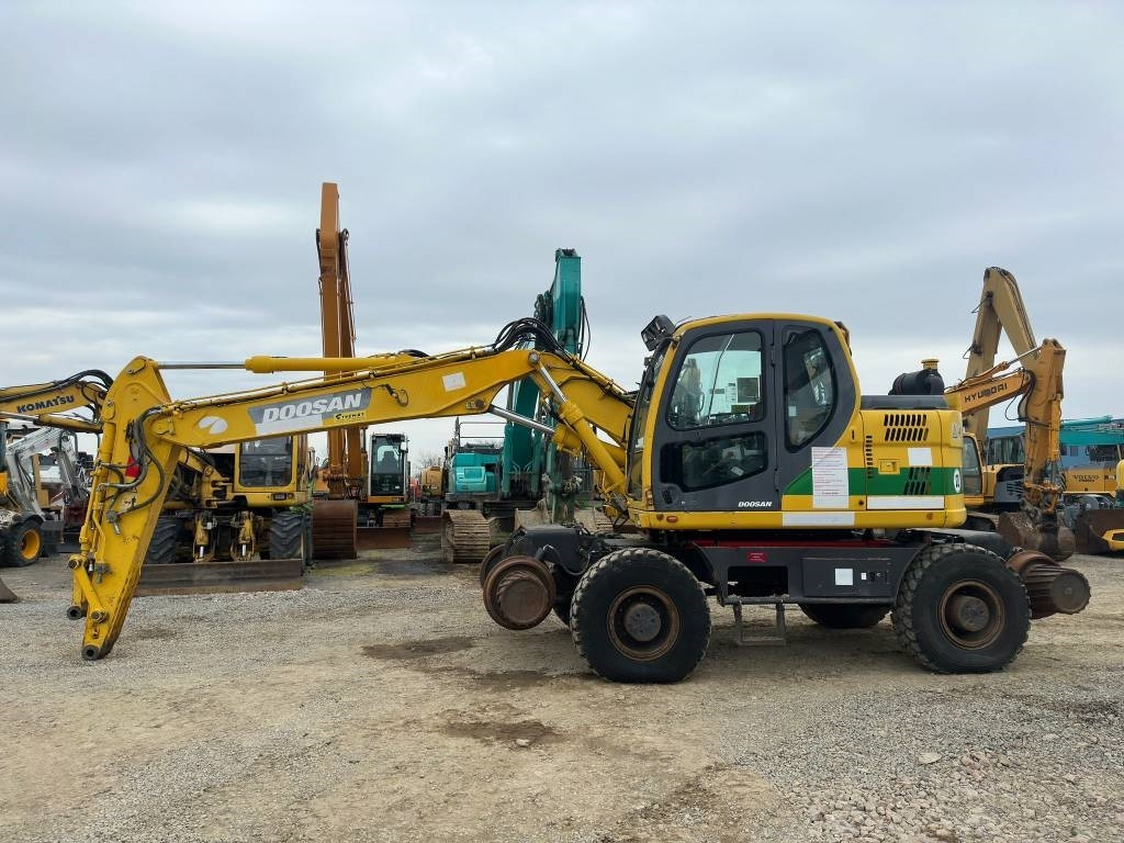 Doosan DX 160 WR - Mobilbagger: das Bild 3 Doosan DX 160 WR - Mobilbagger: das Bild 3