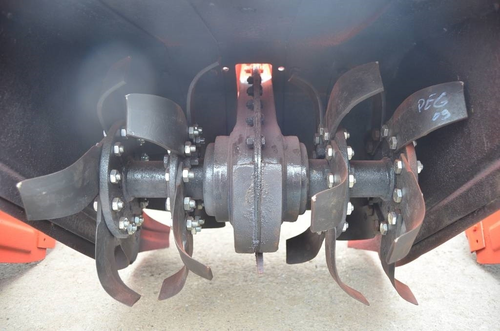 Gaspardo Gaspardo 5 - Grubber: das Bild 5 Gaspardo Gaspardo 5 - Grubber: das Bild 5