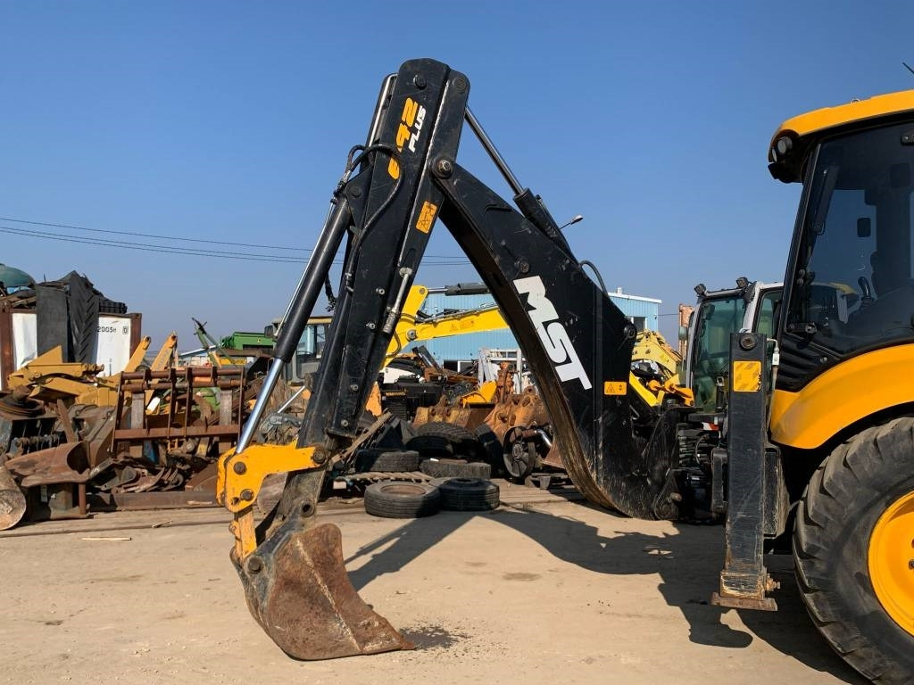 MST 642 Plus - Baggerlader: das Bild 4 MST 642 Plus - Baggerlader: das Bild 4