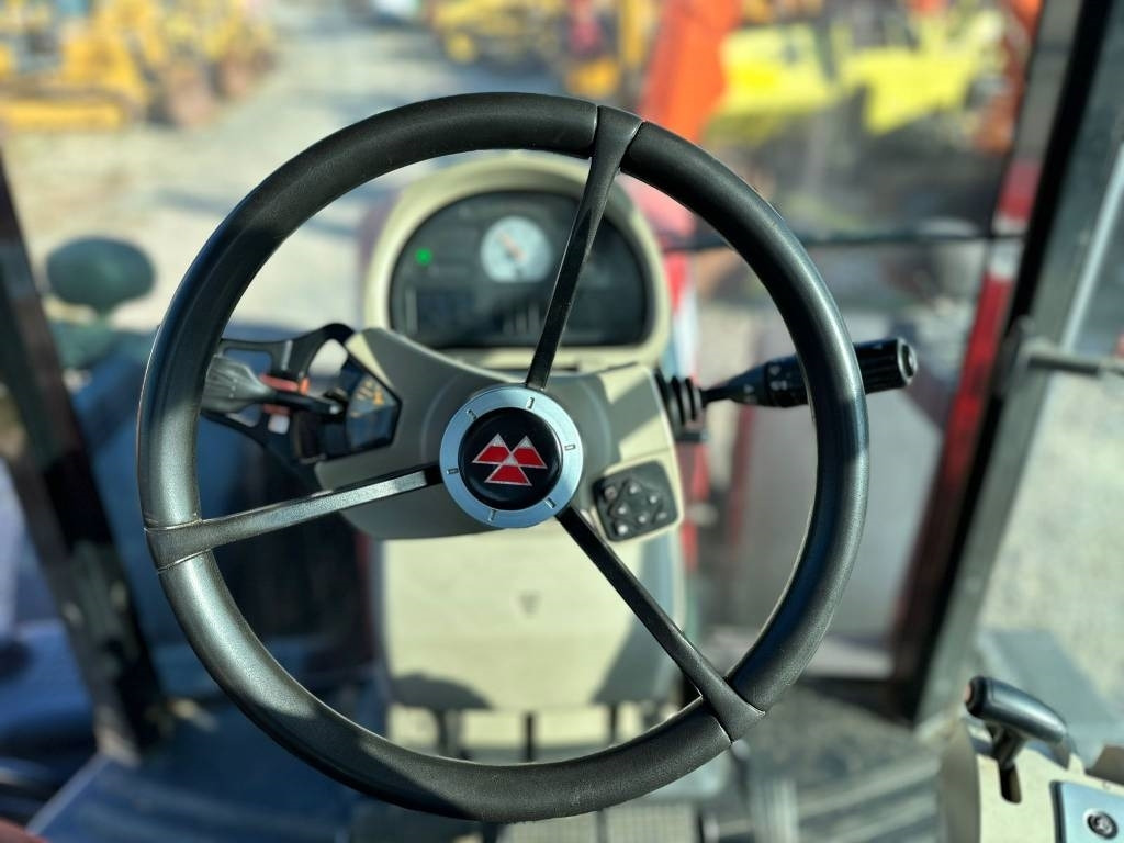 Traktor Massey Ferguson 8670: das Bild 15 Traktor Massey Ferguson 8670: das Bild 15