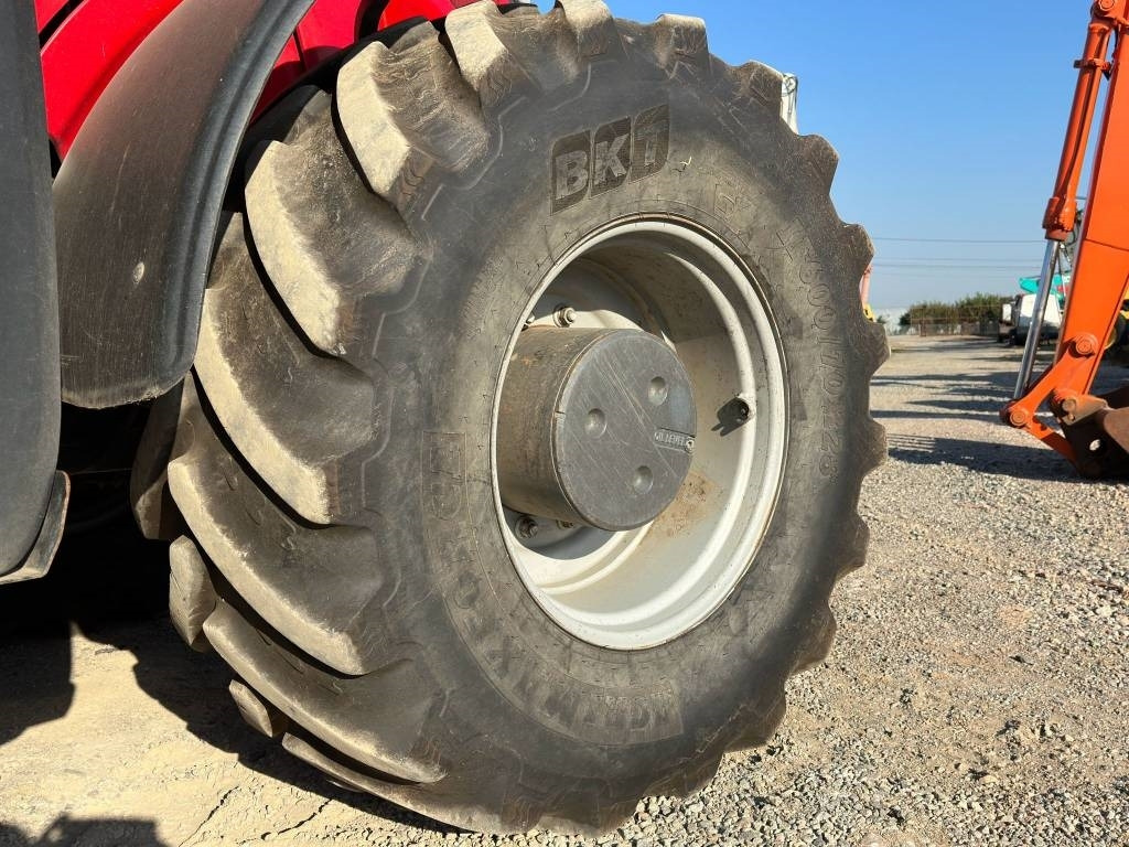 Traktor Massey Ferguson 8670: das Bild 11 Traktor Massey Ferguson 8670: das Bild 11