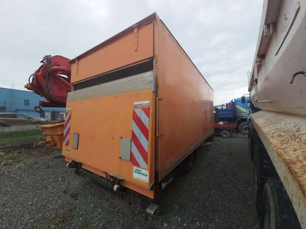 Mercedes-Benz 814D - Koffer LKW: das Bild 4 Mercedes-Benz 814D - Koffer LKW: das Bild 4