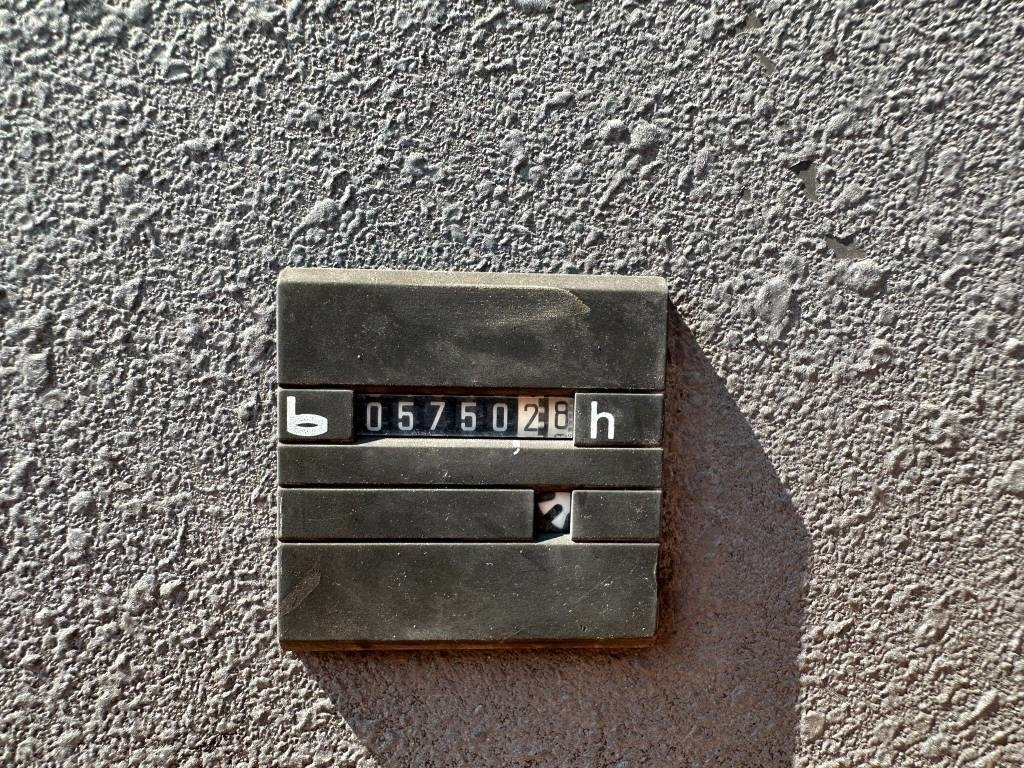 Abrissbagger Nobas UB1236: das Bild 17 Abrissbagger Nobas UB1236: das Bild 17