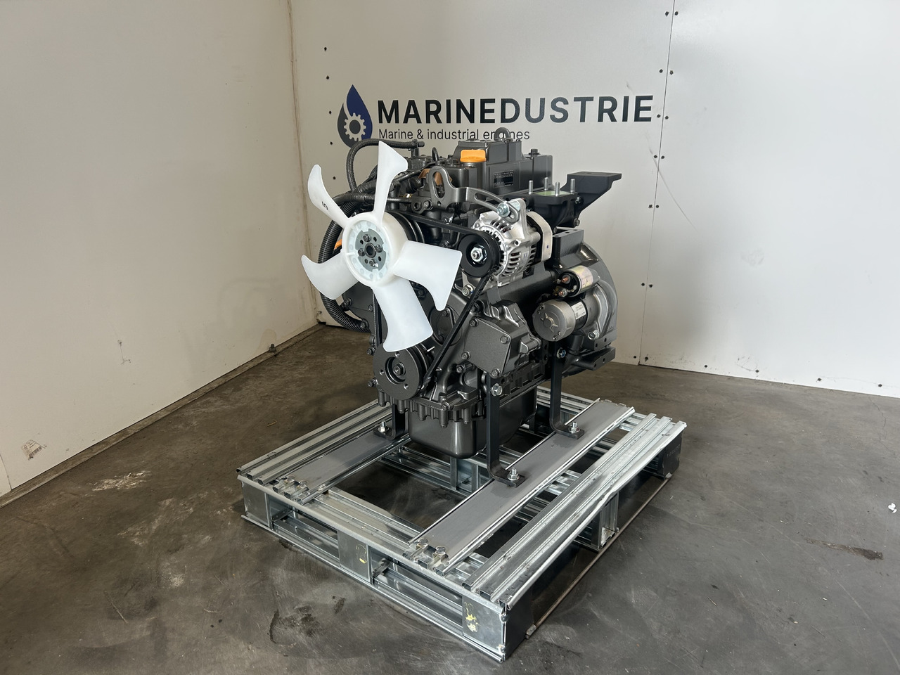 Motor für Bagger Yanmar 3TNV82A: das Bild 6