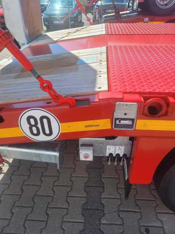 Faymonville MAX TRAILER MAX100-N-4A-9.30-U - Tieflader Auflieger: das Bild 3 Faymonville MAX TRAILER MAX100-N-4A-9.30-U - Tieflader Auflieger: das Bild 3