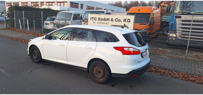 Ford Focus - PKW: das Bild 4 Ford Focus - PKW: das Bild 4