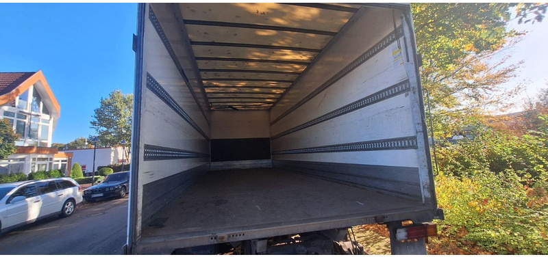 Mercedes-Benz 2540 Koffer mit LBW - Koffer LKW: das Bild 5 Mercedes-Benz 2540 Koffer mit LBW - Koffer LKW: das Bild 5