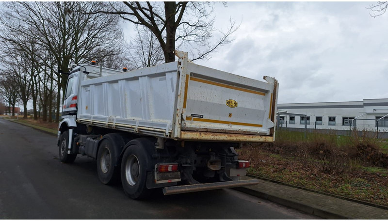 Mercedes-Benz 2651 3351K 6x6 HD Arocs 5 Nur Aufbau - Kipper: das Bild 1 Mercedes-Benz 2651 3351K 6x6 HD Arocs 5 Nur Aufbau - Kipper: das Bild 1