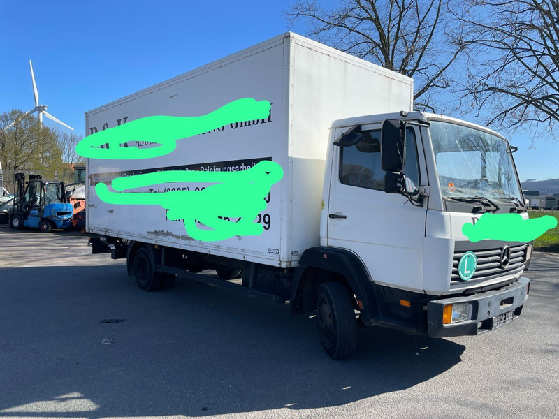 Mercedes-Benz 811 Koffer Blatt/Blatt Gefedert - Koffer LKW: das Bild 2 Mercedes-Benz 811 Koffer Blatt/Blatt Gefedert - Koffer LKW: das Bild 2