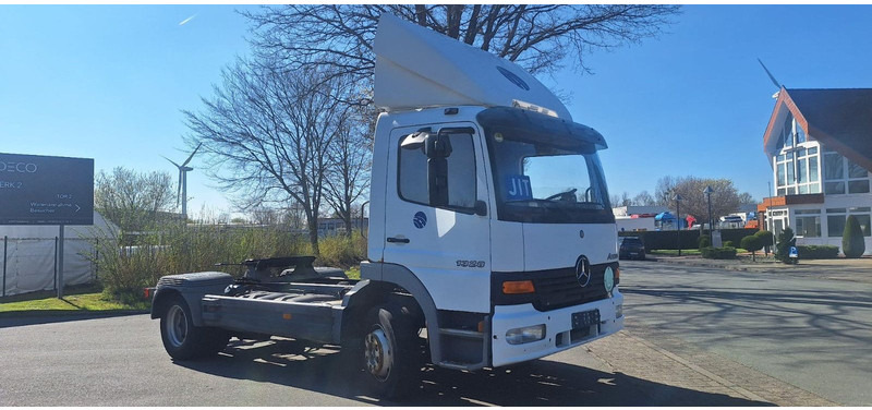 Mercedes-Benz 1328 SZM Atego - Sattelzugmaschine: das Bild 1 Mercedes-Benz 1328 SZM Atego - Sattelzugmaschine: das Bild 1