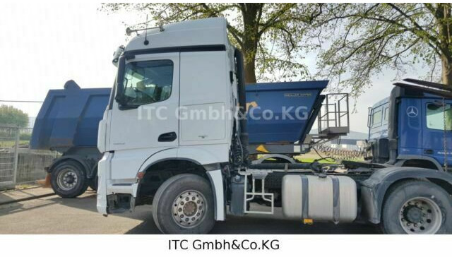 Mercedes-Benz 1840 Actros G.Haus-Hochdach German Truck Vollau - Sattelzugmaschine: das Bild 1 Mercedes-Benz 1840 Actros G.Haus-Hochdach German Truck Vollau - Sattelzugmaschine: das Bild 1