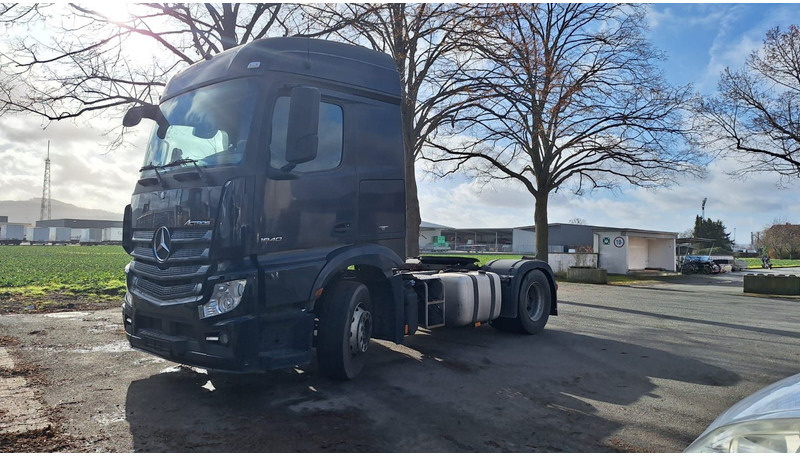 Mercedes-Benz 1840 Actros G.Haus/Hochdach Kipphyd - Sattelzugmaschine: das Bild 2 Mercedes-Benz 1840 Actros G.Haus/Hochdach Kipphyd - Sattelzugmaschine: das Bild 2