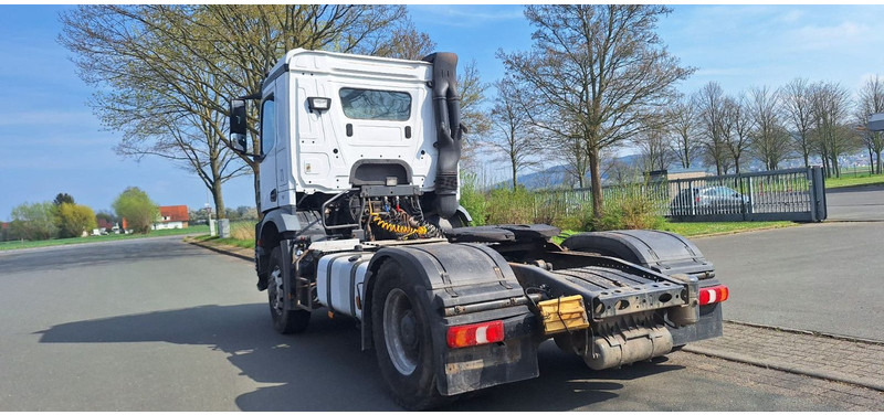 Mercedes-Benz 1840 HD 4x4 Arocs - Sattelzugmaschine: das Bild 5 Mercedes-Benz 1840 HD 4x4 Arocs - Sattelzugmaschine: das Bild 5