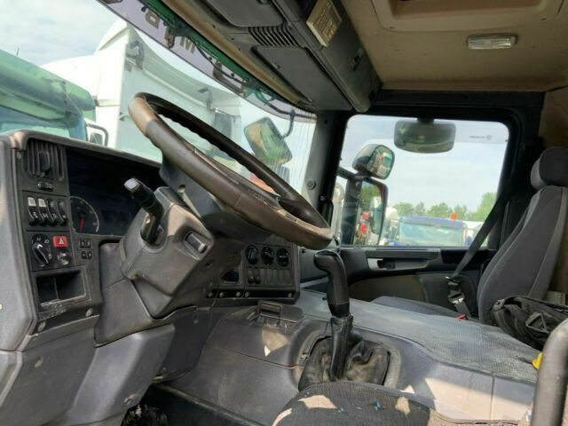 Scania P340PS 8x4 Blatt/Blatt 1-Hand - Betonmischer LKW: das Bild 4 Scania P340PS 8x4 Blatt/Blatt 1-Hand - Betonmischer LKW: das Bild 4