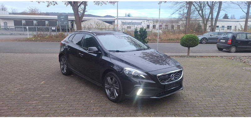 Volvo V40 Cross Country You! - Schrägheck: das Bild 1 Volvo V40 Cross Country You! - Schrägheck: das Bild 1