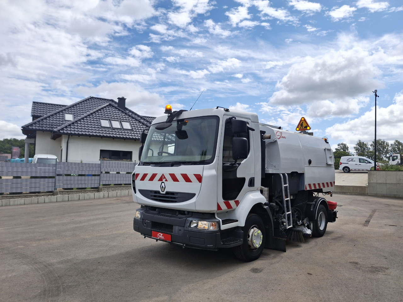 RENAULT Midlum 220 Zamiatarka Kehrmaschine Johnston L/R 2 Motoren 2 Silniki - Kehrmaschine: das Bild 2 RENAULT Midlum 220 Zamiatarka Kehrmaschine Johnston L/R 2 Motoren 2 Silniki - Kehrmaschine: das Bild 2