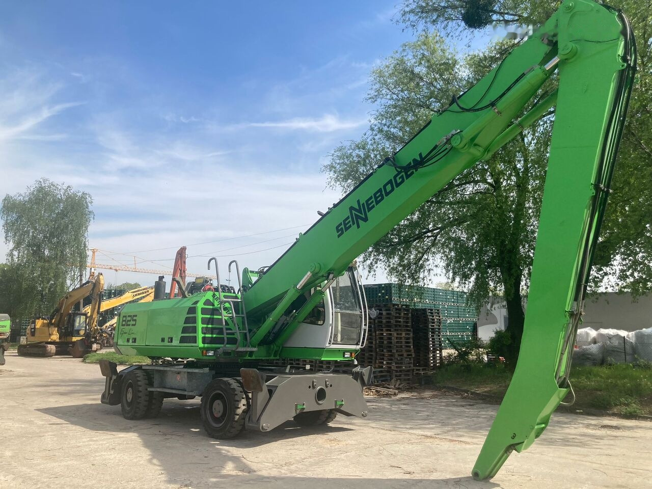 Sennebogen 825 - Umschlagbagger: das Bild 5 Sennebogen 825 - Umschlagbagger: das Bild 5