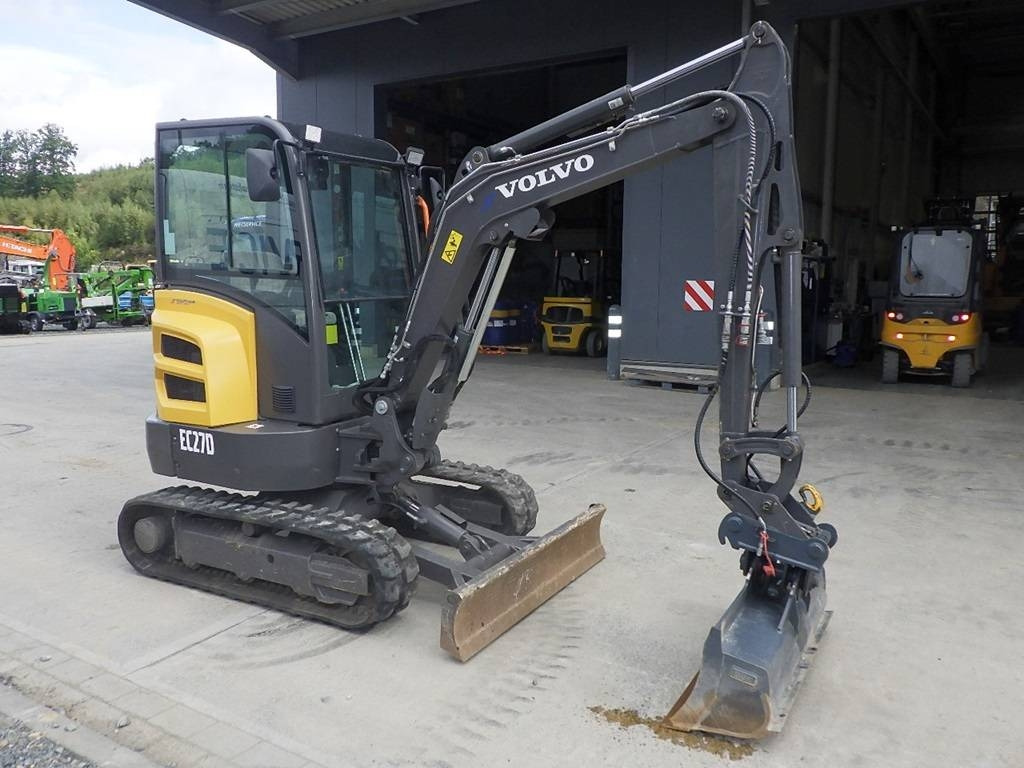 Volvo EC 27 D - Minibagger: das Bild 2 Volvo EC 27 D - Minibagger: das Bild 2