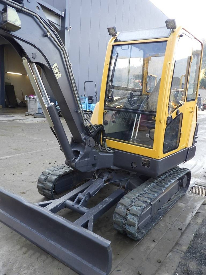 Volvo EC 35 - Minibagger: das Bild 2 Volvo EC 35 - Minibagger: das Bild 2