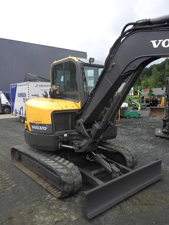 Volvo ECR 58 D mit Tiltrotator Steelwrist - Minibagger: das Bild 4 Volvo ECR 58 D mit Tiltrotator Steelwrist - Minibagger: das Bild 4