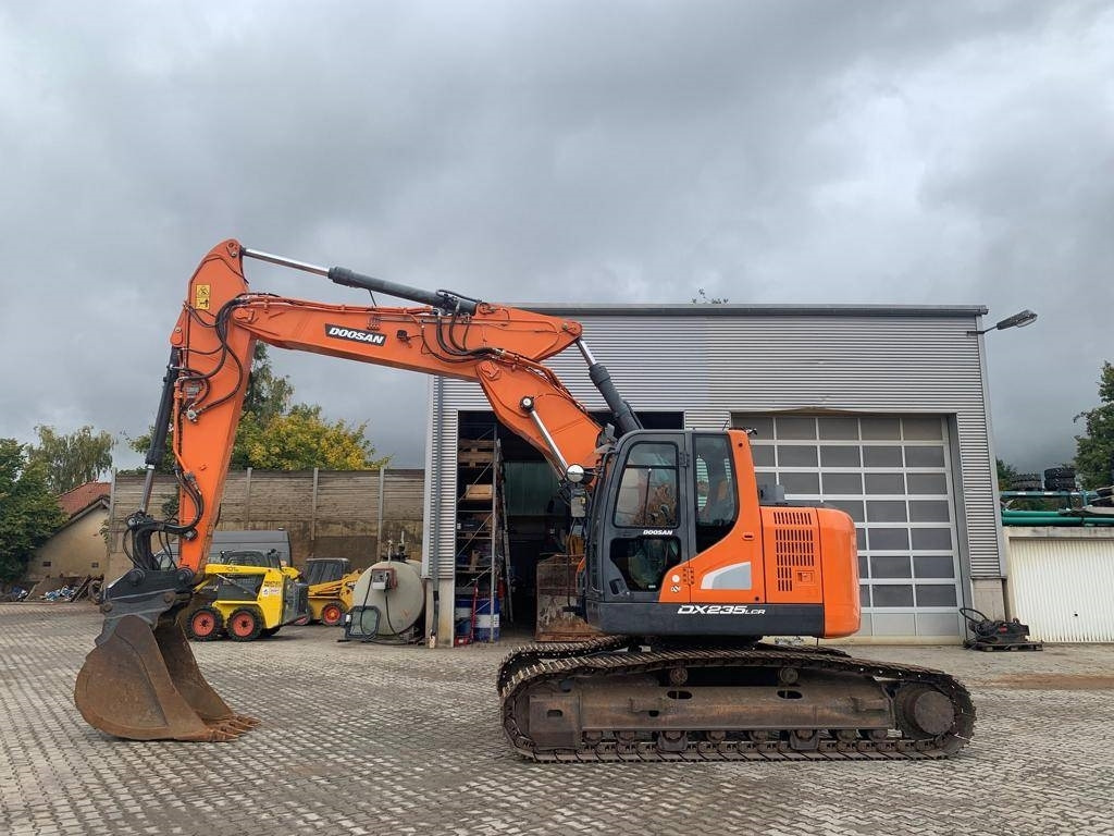 Doosan DX 235 LCR-5 - Kettenbagger: das Bild 2 Doosan DX 235 LCR-5 - Kettenbagger: das Bild 2
