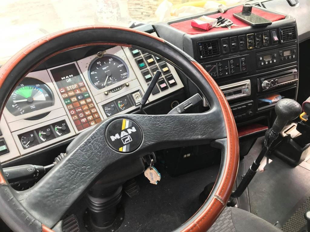 MAN 18.422 - Reisebus: das Bild 5 MAN 18.422 - Reisebus: das Bild 5