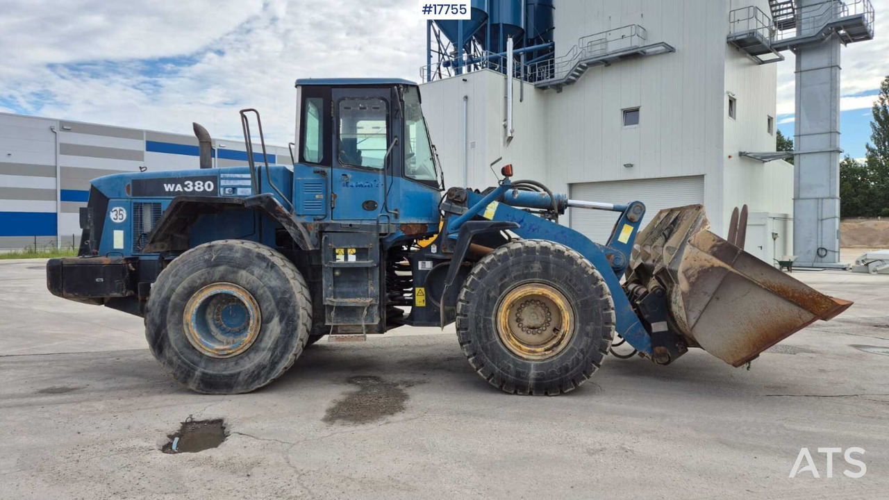 Wheel loader KOMATSU WA380 5H (2002) - Radlader: das Bild 3 Wheel loader KOMATSU WA380 5H (2002) - Radlader: das Bild 3