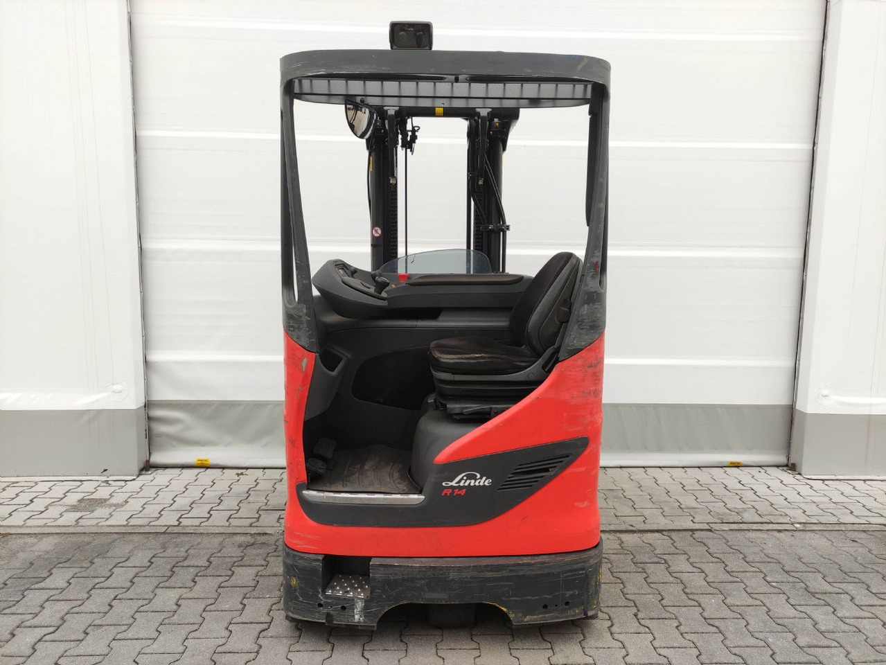 Linde R14G-01-1120 - Schubmaststapler: das Bild 4 Linde R14G-01-1120 - Schubmaststapler: das Bild 4