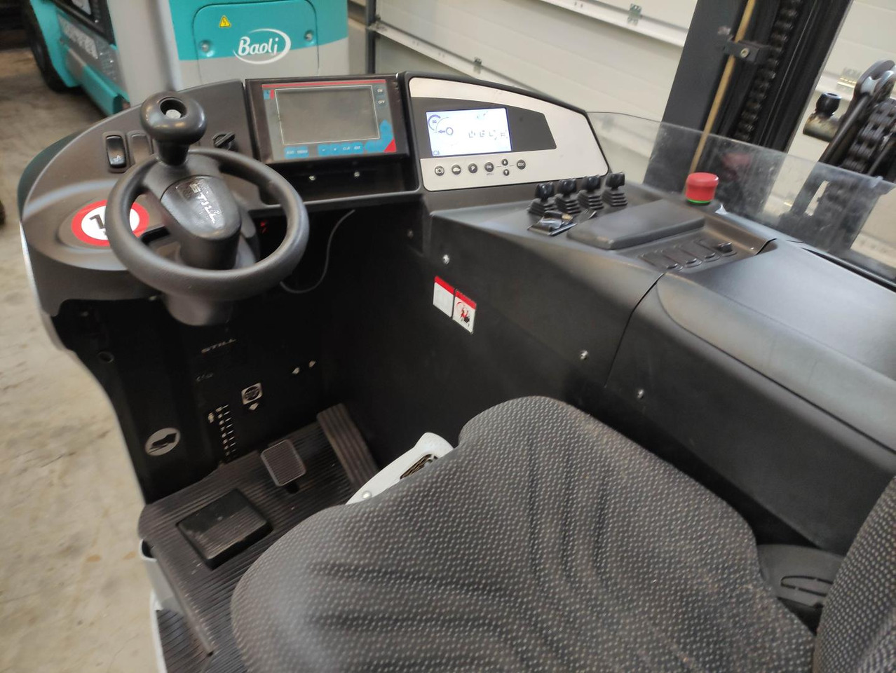 Still FM-X-25 (LACK NEU) - Schubmaststapler: das Bild 5 Still FM-X-25 (LACK NEU) - Schubmaststapler: das Bild 5