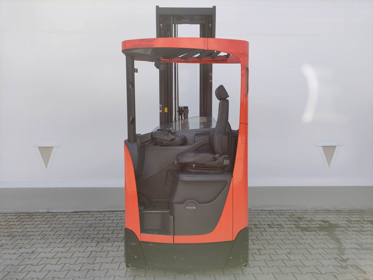 Toyota RRE160HH - Schubmaststapler: das Bild 4 Toyota RRE160HH - Schubmaststapler: das Bild 4