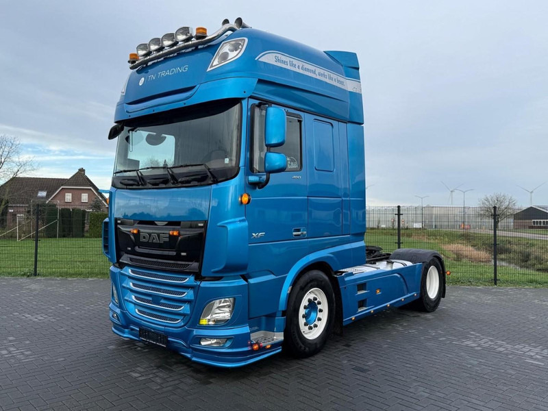 DAF XF 480 FT VOLLUCHT, LEREN STOELEN, PTO, KIPPER, SMART TACHO 2, TOP. - Sattelzugmaschine: das Bild 3 DAF XF 480 FT VOLLUCHT, LEREN STOELEN, PTO, KIPPER, SMART TACHO 2, TOP. - Sattelzugmaschine: das Bild 3