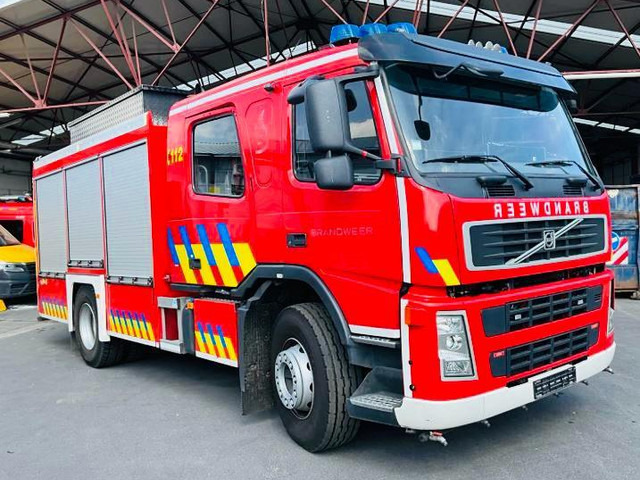 Volvo FM9 - Feuerwehrfahrzeug: das Bild 2 Volvo FM9 - Feuerwehrfahrzeug: das Bild 2